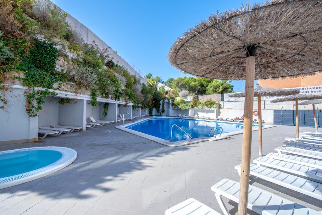 Alicante Apartments Екстер'єр фото